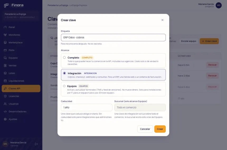 Diálogo Crear clave del portal con la etiqueta, el alcance Integración elegido entre Completo, Integración y Equipos, la caducidad de un año y el botón Crear