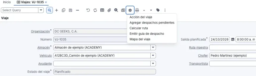 Menú del botón engranaje del viaje con Acción del viaje, Agregar despachos pendientes, Calcular ruta, Emitir guía de despacho y Mapa del viaje